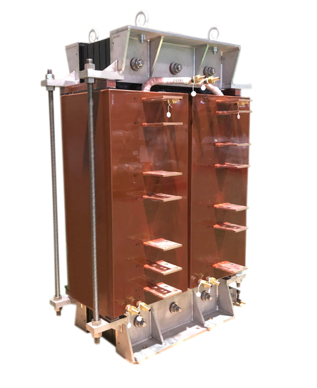 溶接機用変圧器写真